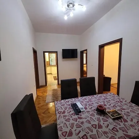 Apartment Luxury Centre *